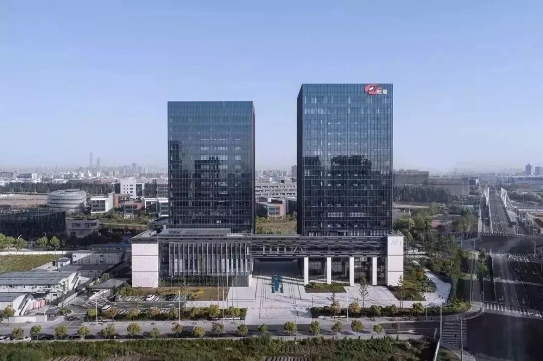 上海創(chuàng)新建筑業(yè)企業(yè)資質(zhì)智慧監(jiān)管模式，讓“掛證”“造假”無處可逃